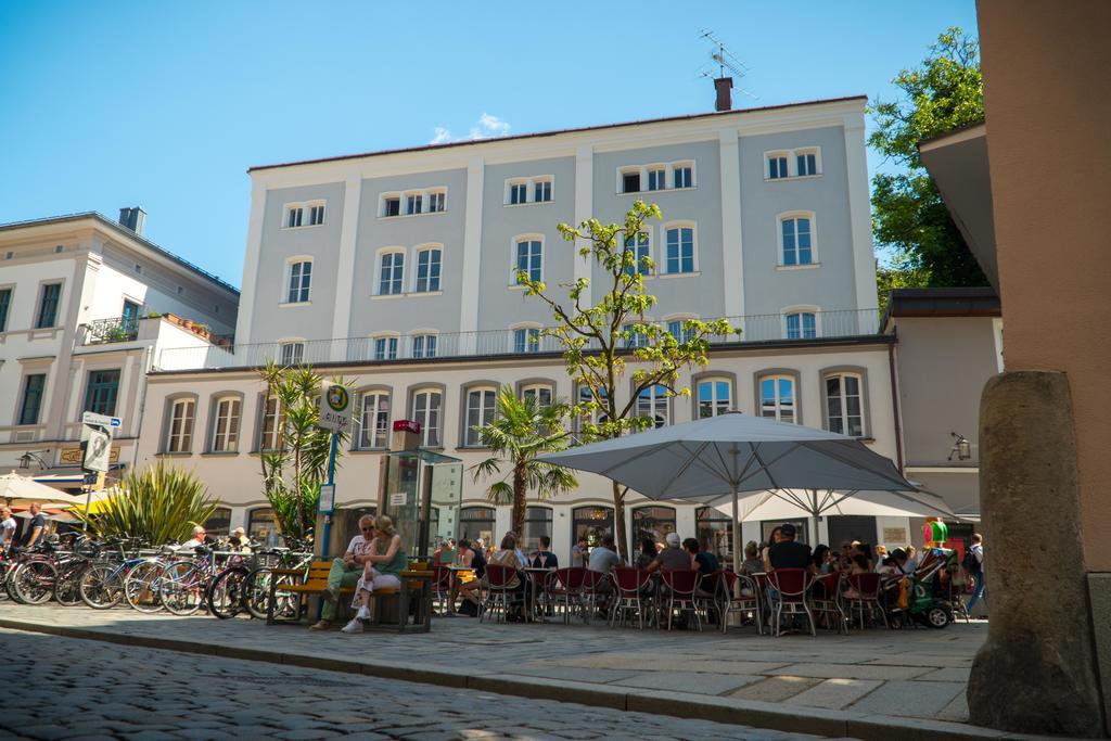 Art Hotel & Hostel Пассау Екстер'єр фото